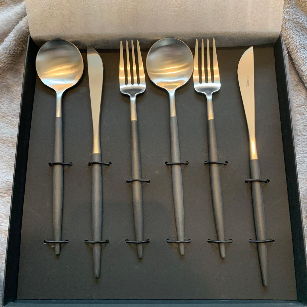 【新品未使用品】Cutipol カトラリーセット　ブラック