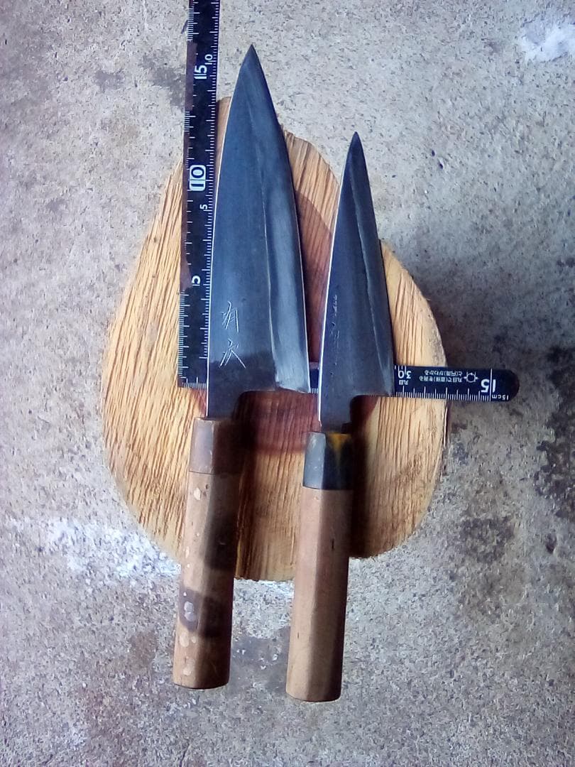 中古包丁　有次　出刃 2本　水牛柄