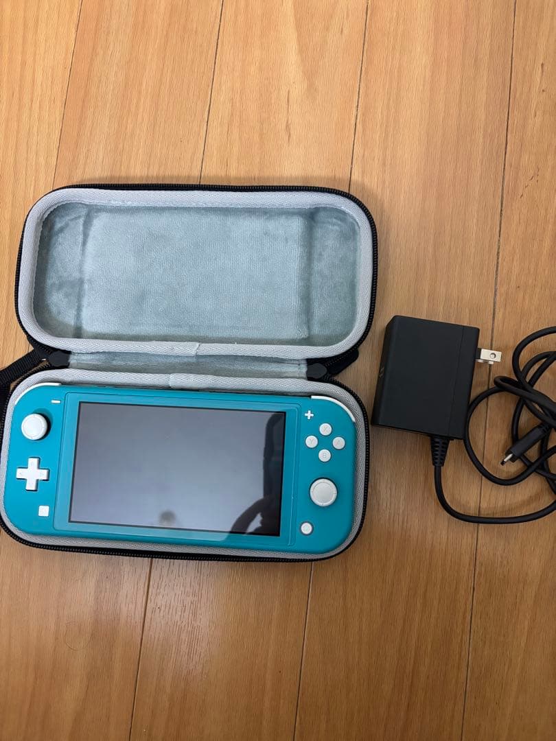 Nintendo Switch Lite ターコイズ本体 + ケース + 充電器