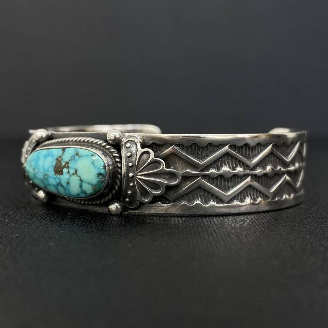 NAVAJO SUNSHINE REEVES ターコイズ スタンプワークバングル