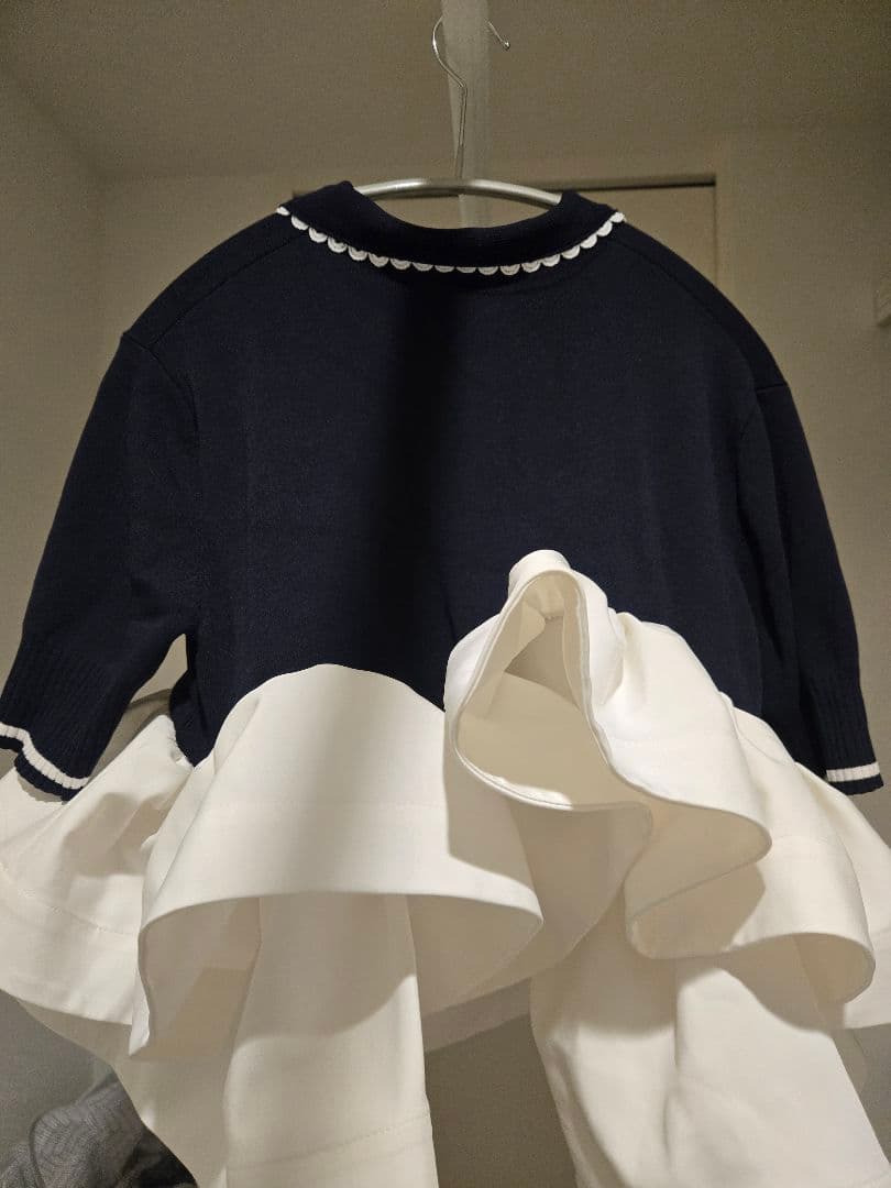 bibiy. フリル ペプラム　半袖シャツ ネイビー　pop up限定