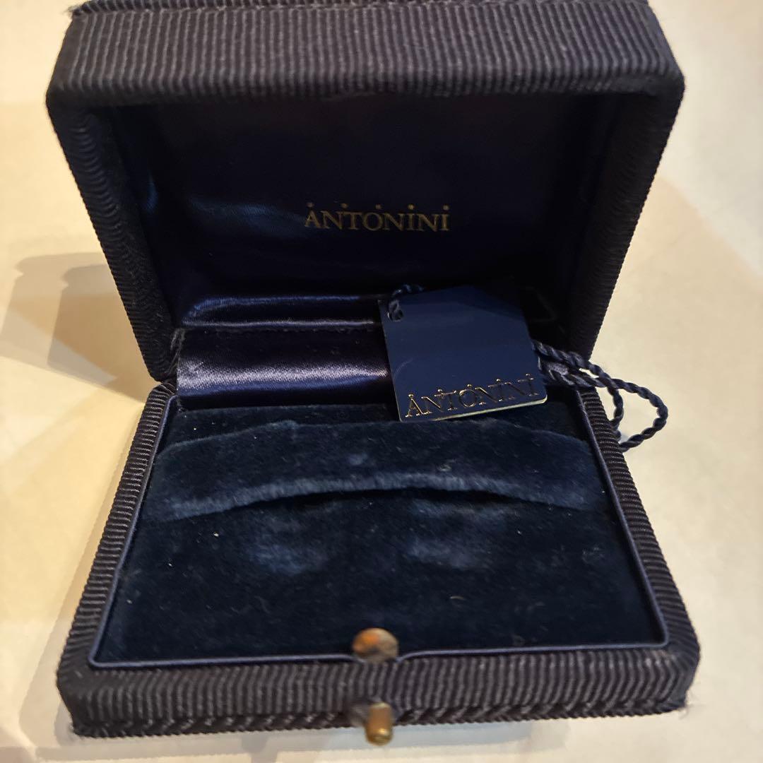 ANTONINI グリーンジェイド(翡翠)xゴールドピアス