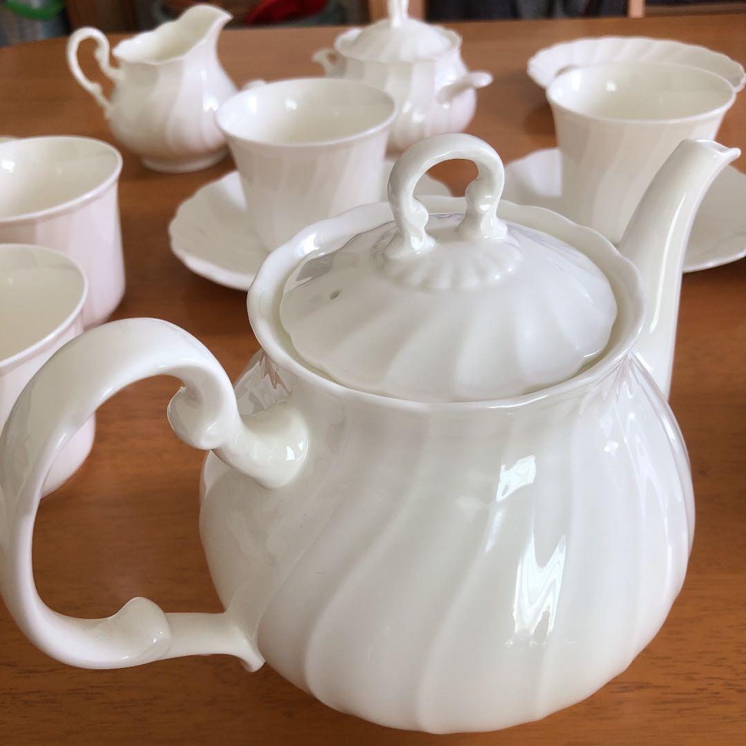 ノリタケ　ティーセット　6客　BONE CHINA ボーン　チャイナ
