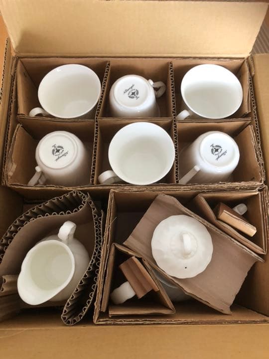 ノリタケ　ティーセット　6客　BONE CHINA ボーン　チャイナ