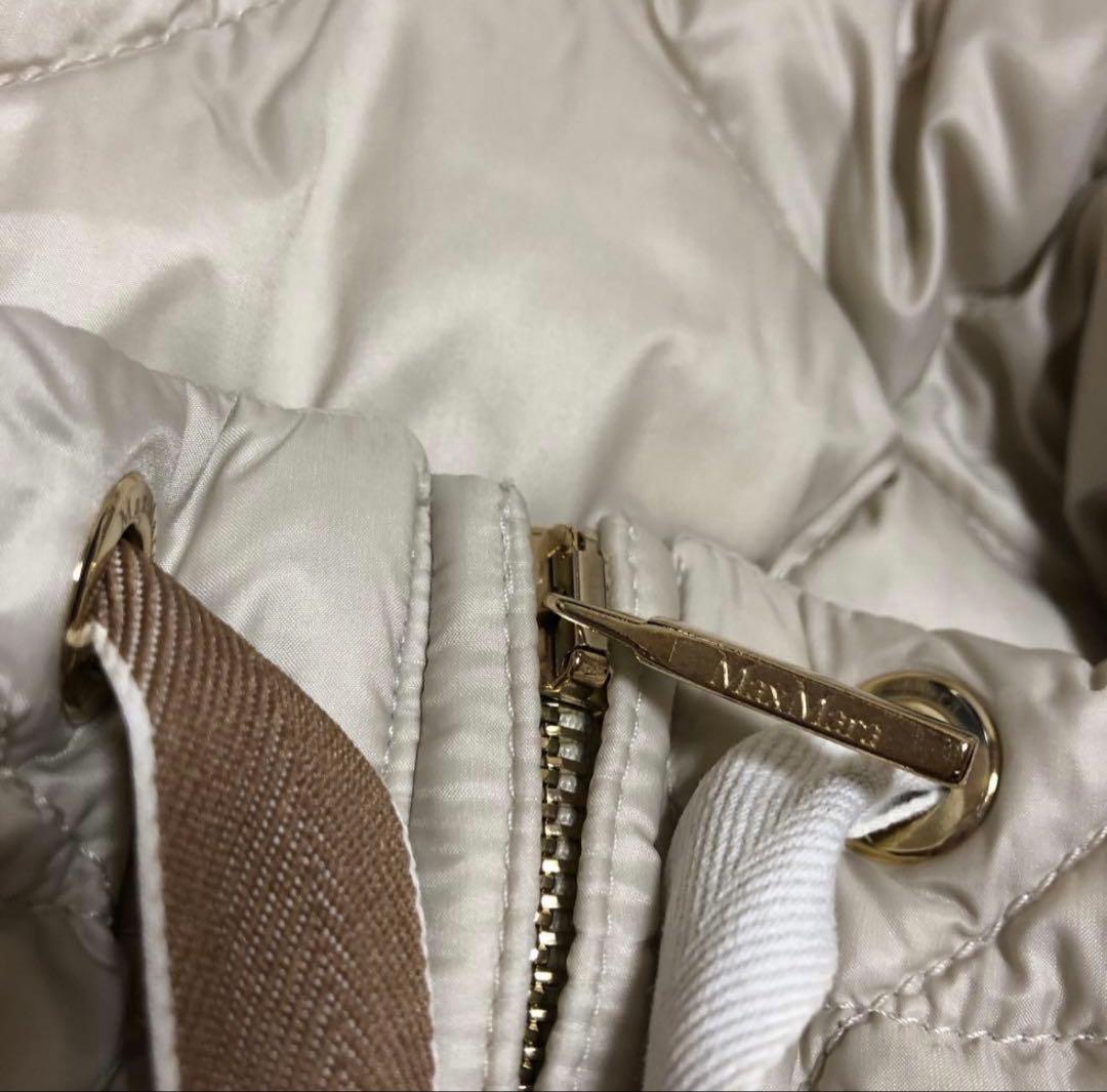 マックスマーラ　ダウンベスト