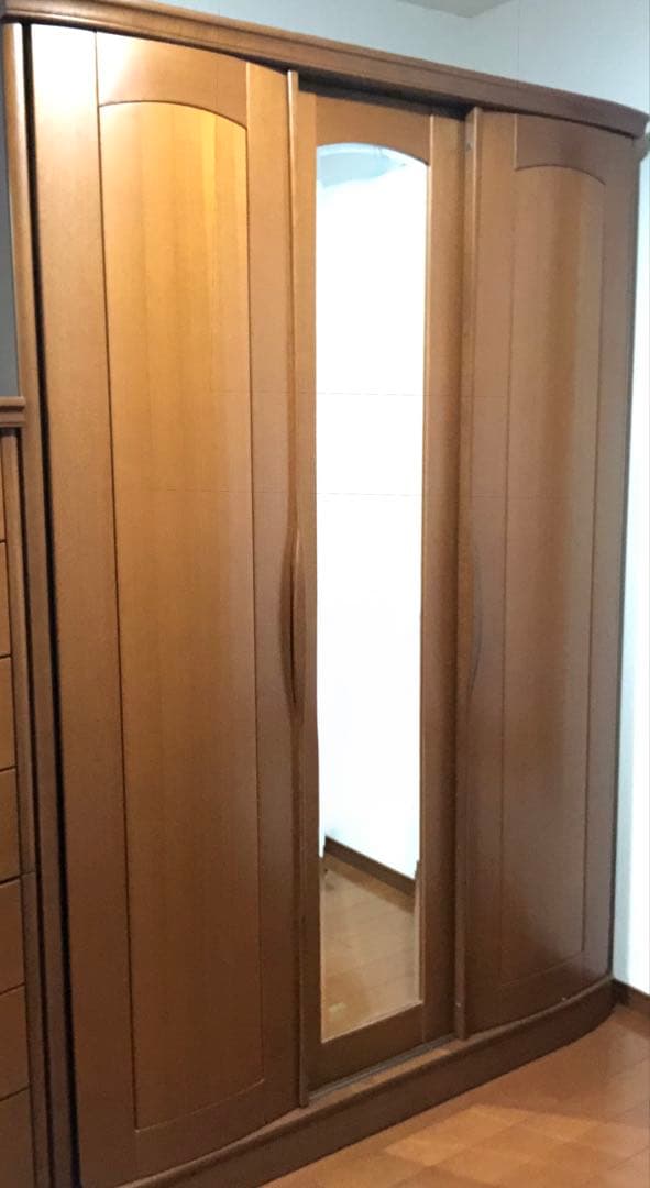 府中家具 洋箪笥 ミラー付き3枚扉