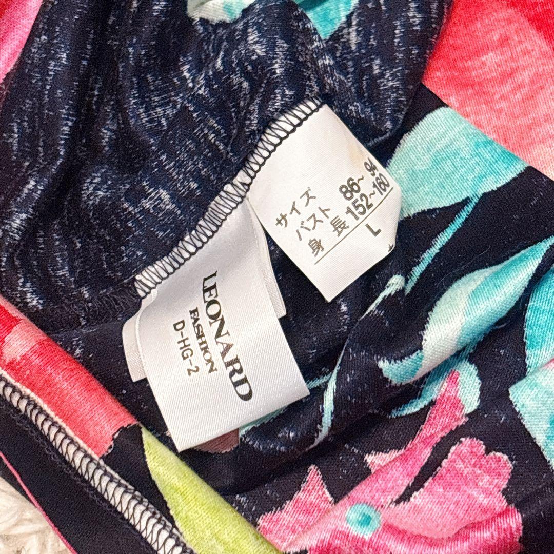 未使用級✨レオナール 半袖 ブラウス カットソー トリム 花柄 レディース