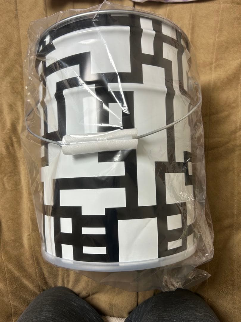 布袋寅泰　GUITARHYTHM ペール缶　BLACK LINE