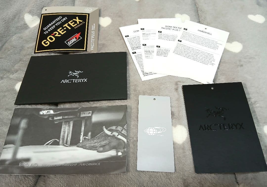 ジャケット・アウター ARC'TERYX BEAMS Zeta SL