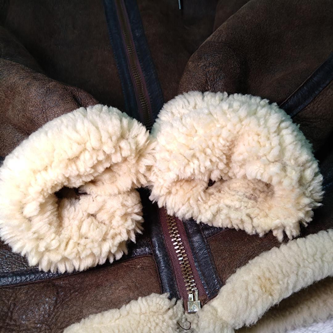 アヴィレックス　B-3　リアルムートン　フライトジャケット　アメリカ製　Ｌ相当