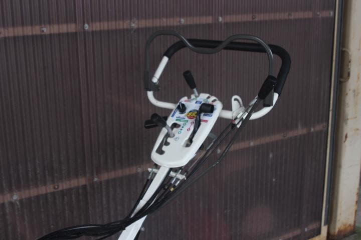 草刈機　オーレック　スパイダーモアー　SP851　4WD　爪新品　斜面刈