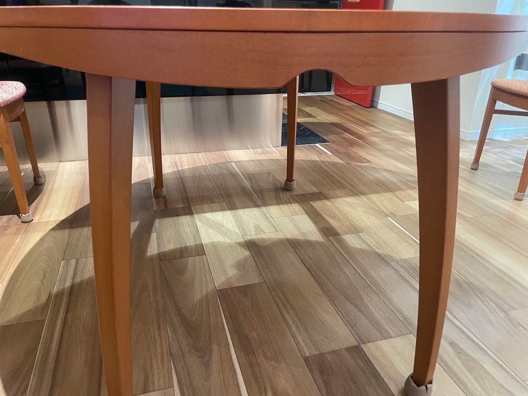 Calligaris　カリガリス　円形木製テーブル（テーブルのみ）掲載期限あり