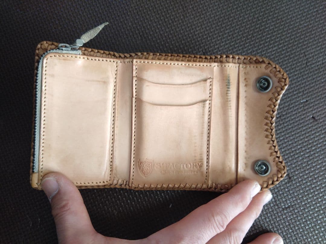 ショートウォレット S'FACTORY 革財布