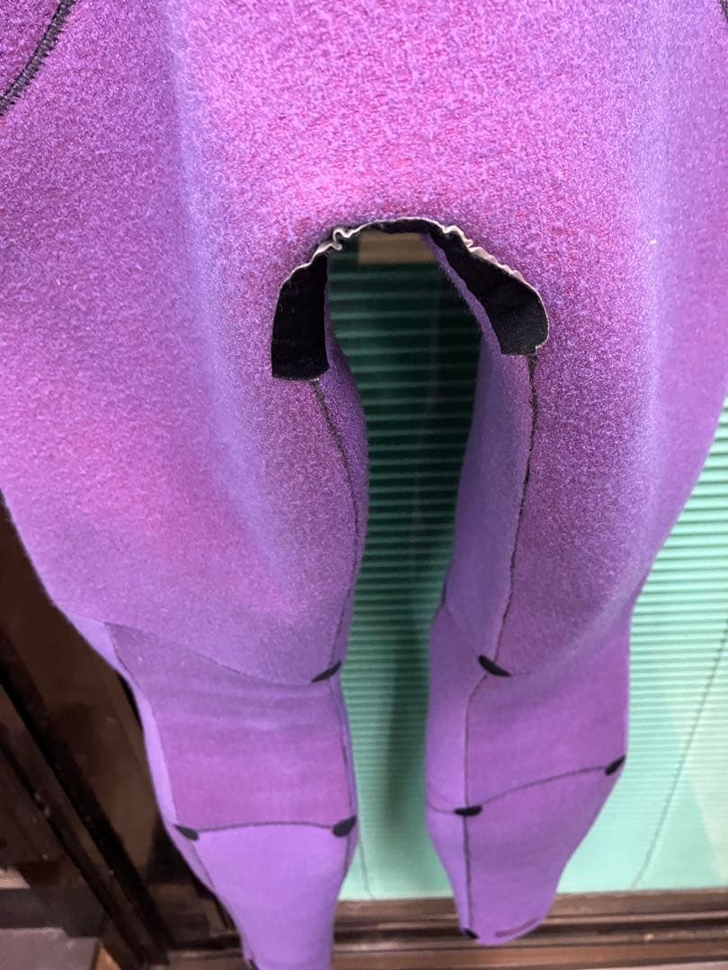 値下げ！激美品ＶＩＥＷ 4mmX3mm Ｌサイズ 起毛セミドライフルスーツ