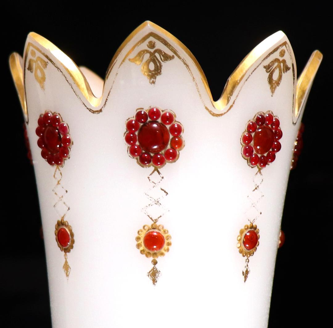 オールド・バカラ 美術館級 カボションガラス装飾金彩オパーリンガラス製大型花瓶