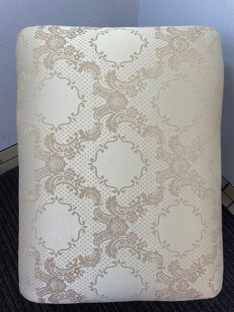 アンティーク スツール 猫脚 オットマン MADE in INDONESIA