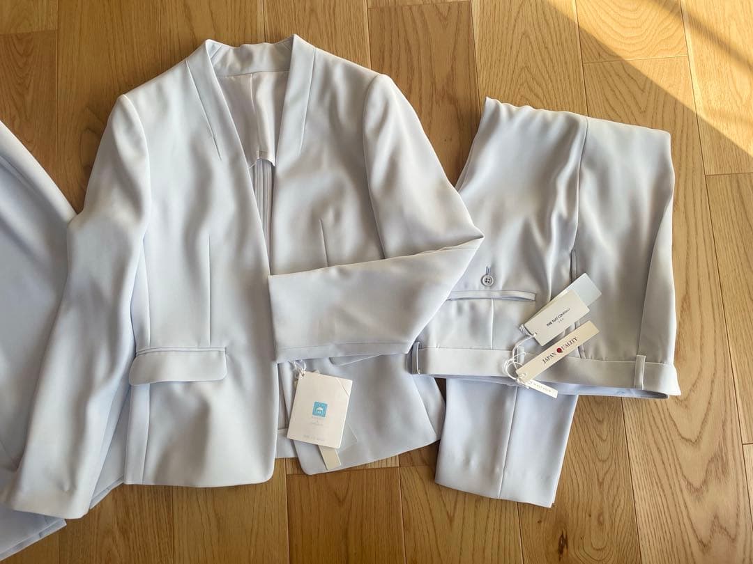 新品未使用THE SUIT COMPANYスーツ 3点セット　サイズ38