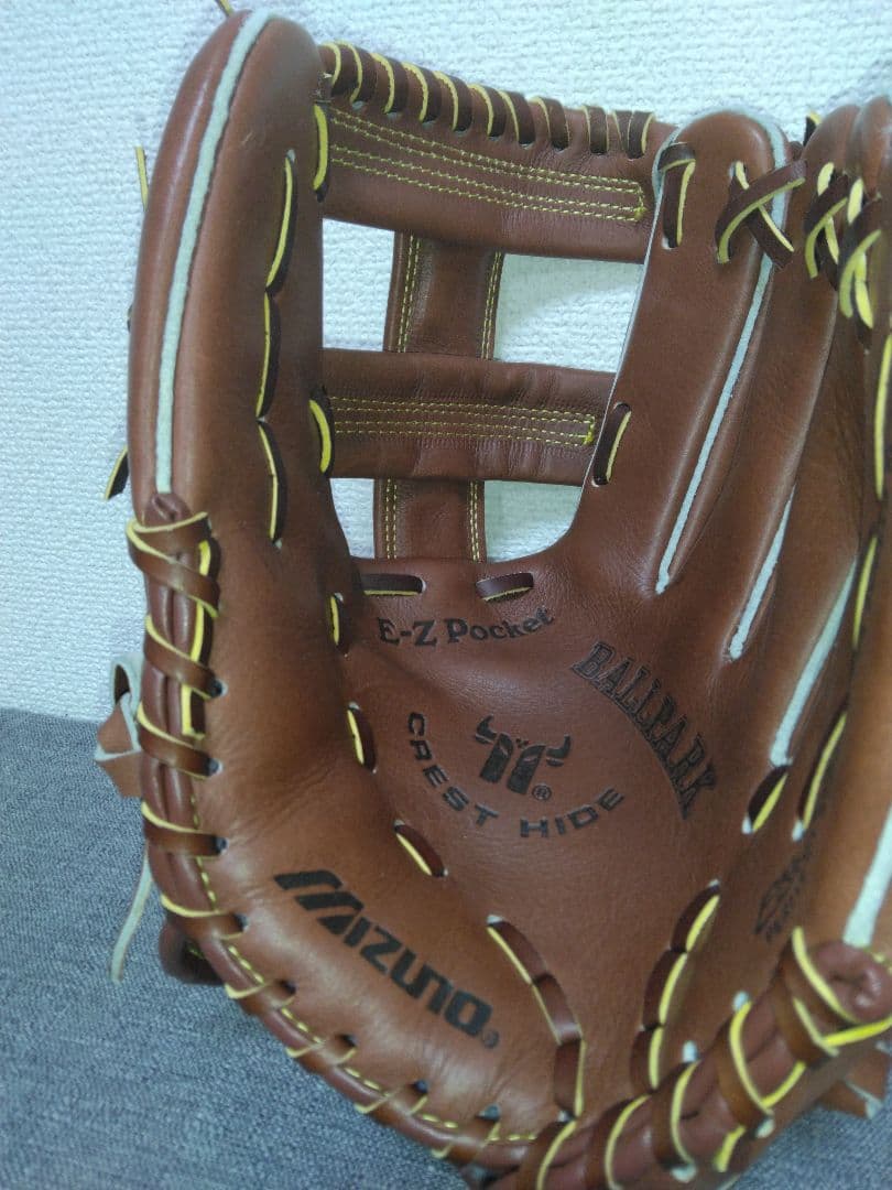 ミズノ一般軟式オールラウンド　ヴィンテージグローブ