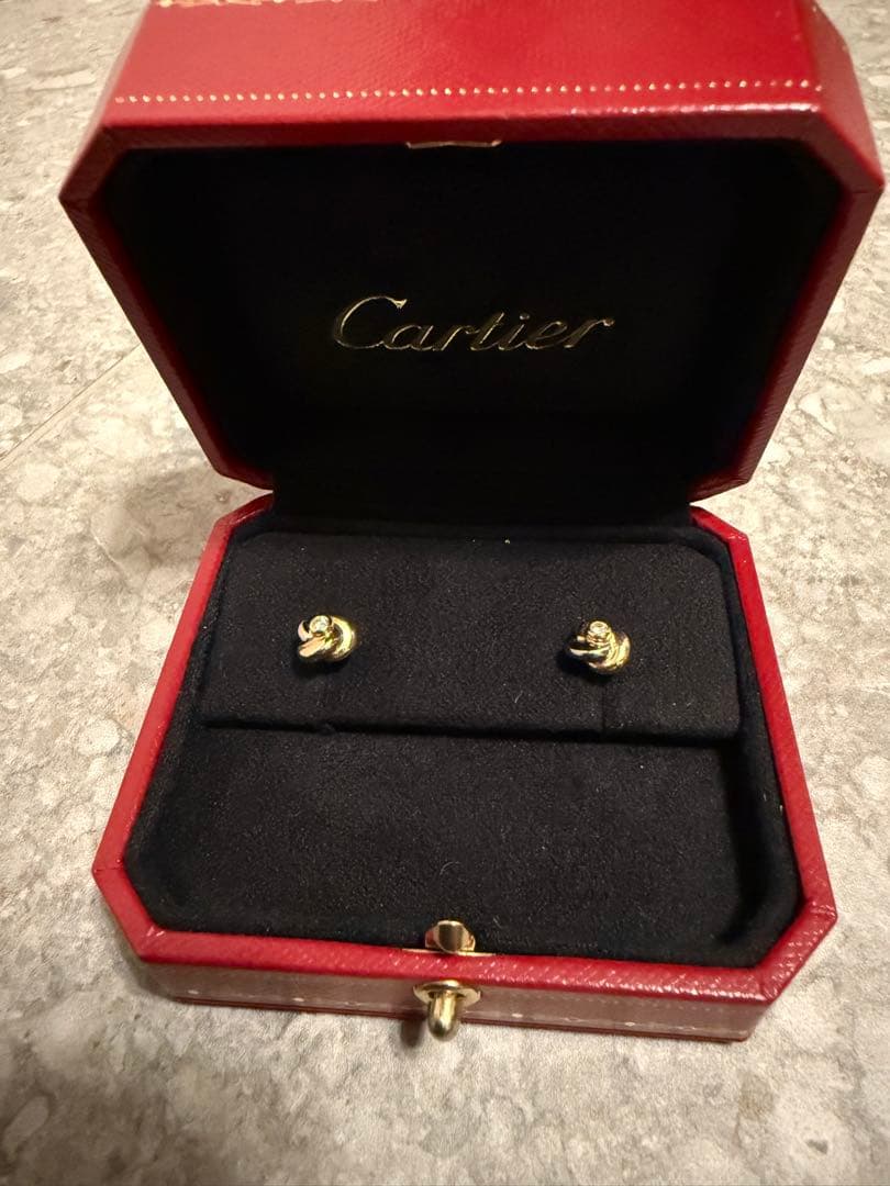 ⭐︎美品　カルティエ　ベビートリニティ　ダイヤピアス
