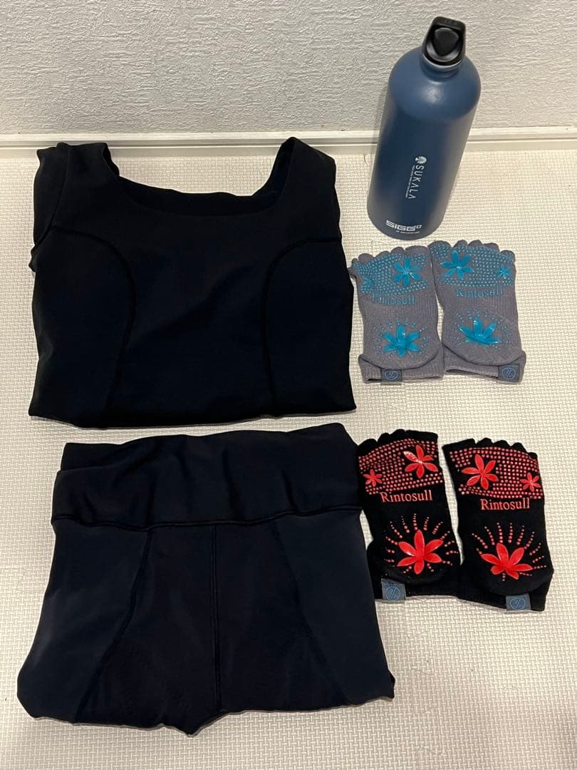 リントスル　ピラティスウェア