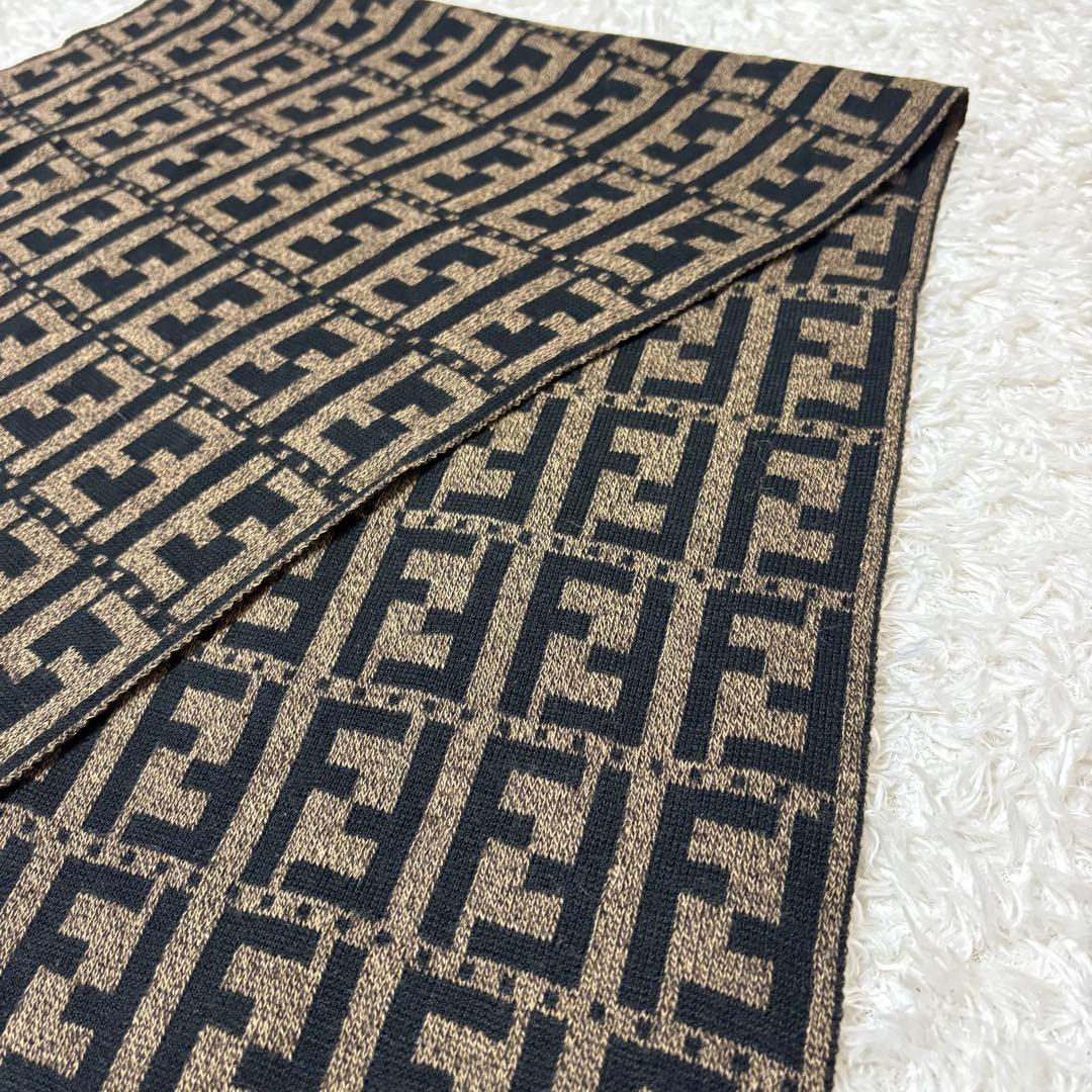 美品　イタリア製　FENDI リバーシブルマフラー　ズッカ　ウール