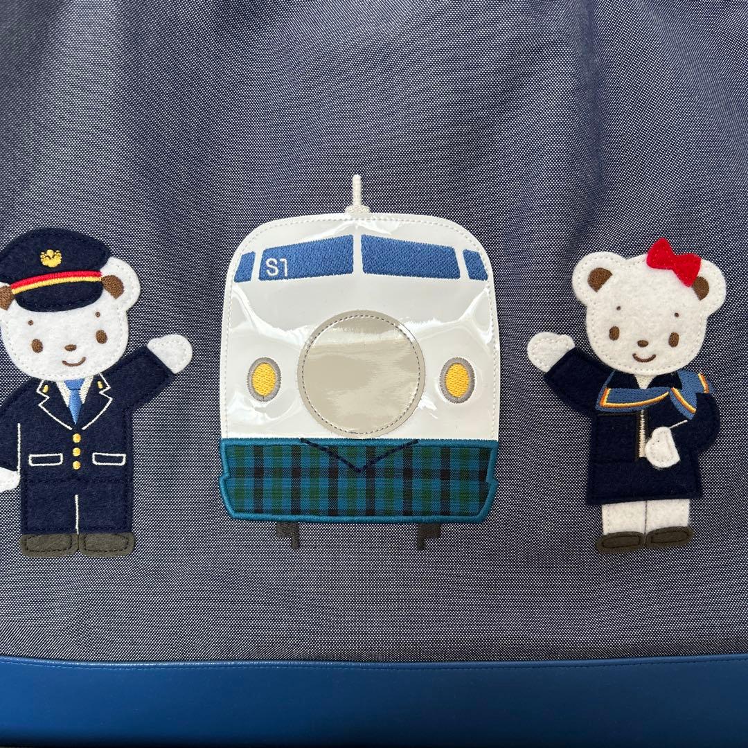 完売品　ファミリア デニムバッグ　新幹線