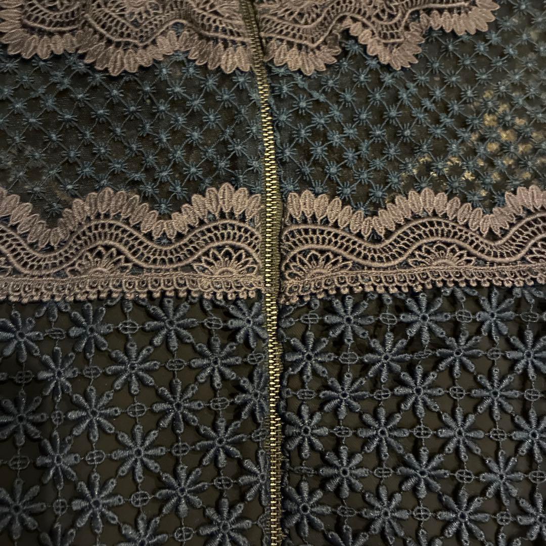 セルフポートレイト　刺繍　トップス