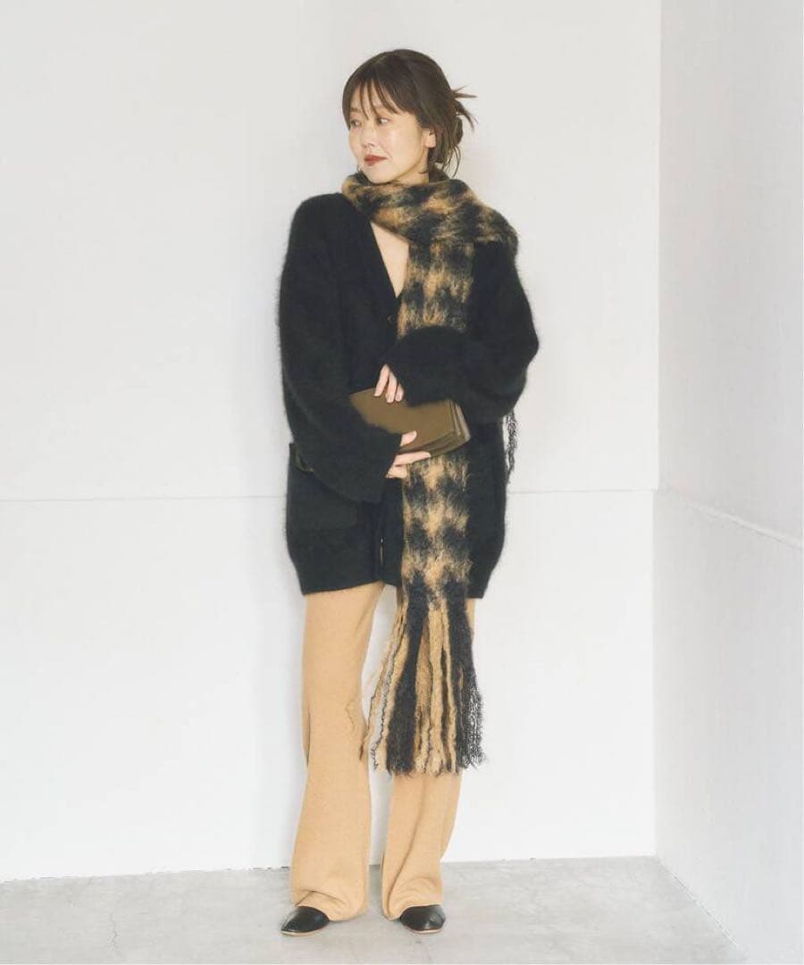 plage / マンタスエスカライ PATA DE GALLO マフラー