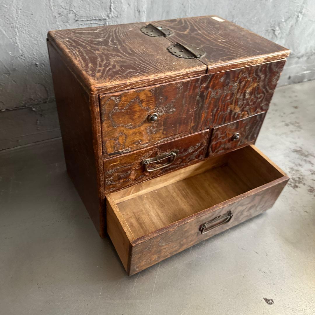 とても味のある裁縫箱ヴィンテージ　木製箪笥 収納に！