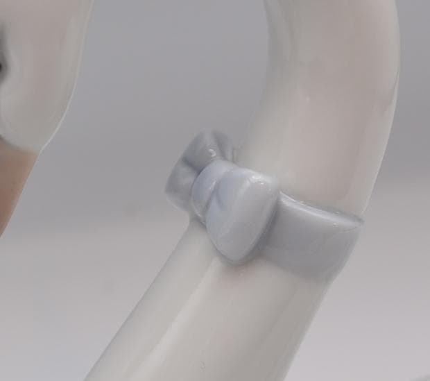 終わりなき愛　＃6585　★リヤドロ　スペイン　ポーセリン　光沢仕上げ　絶版