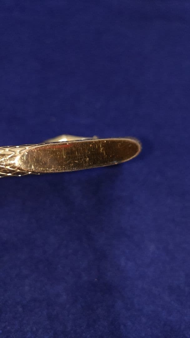 ヴィヴィアンウエストウッド スネークバングル