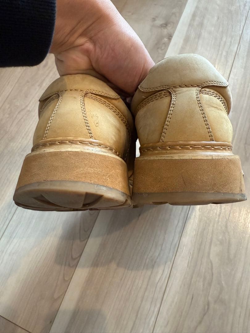 vuittonコラボスニーカー