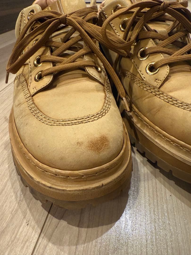 vuittonコラボスニーカー