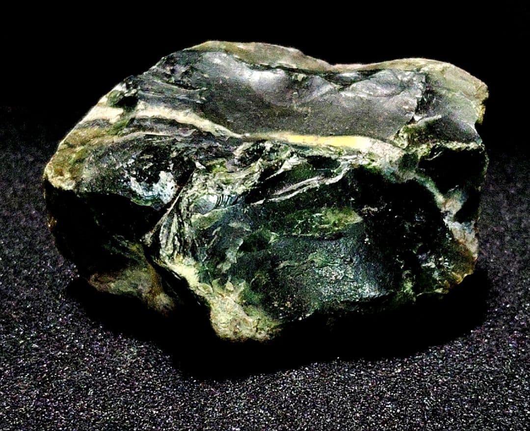 ★アゲート原石★糸魚川グリーン碼碯【姫川・転石・川ズレ・ウブ149ｇ】