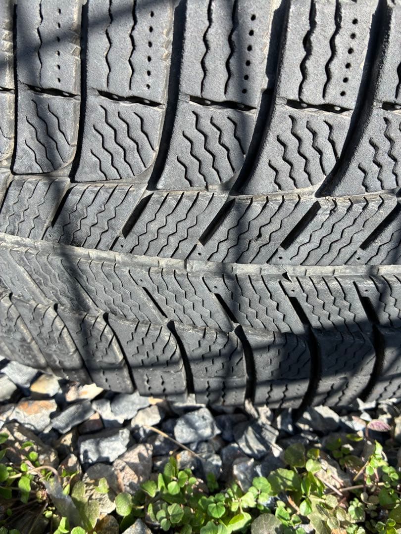 レクサスNX ホイール　スタッドレスタイヤ225/65R17