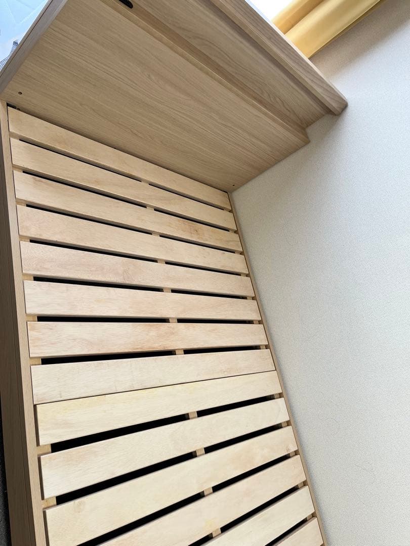 シモンズ　セミダブル　ベットフレーム