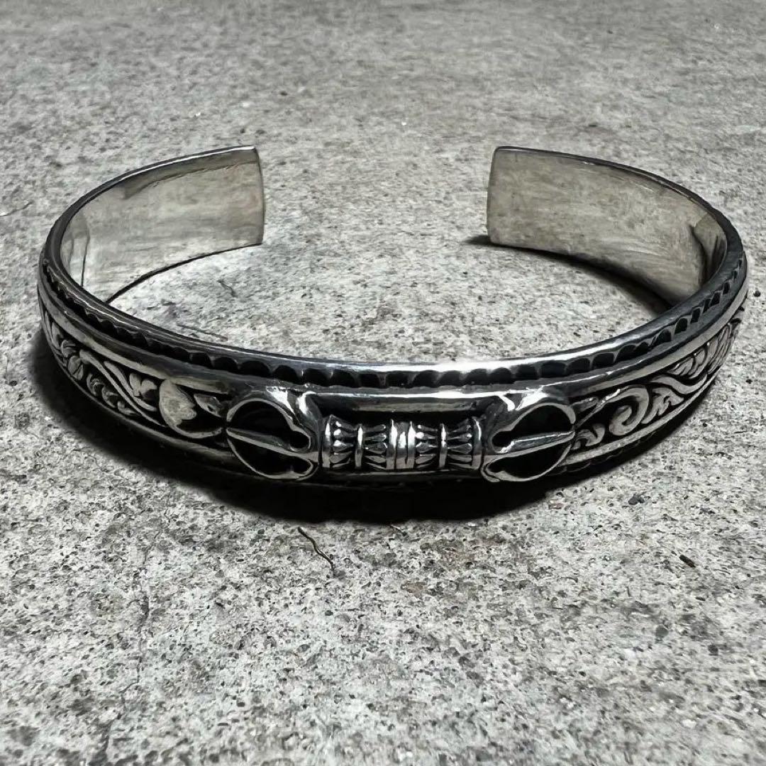 ZOCALO ソカロ ワイドアイビーバングル シルバー950 ドージェ ゴシック