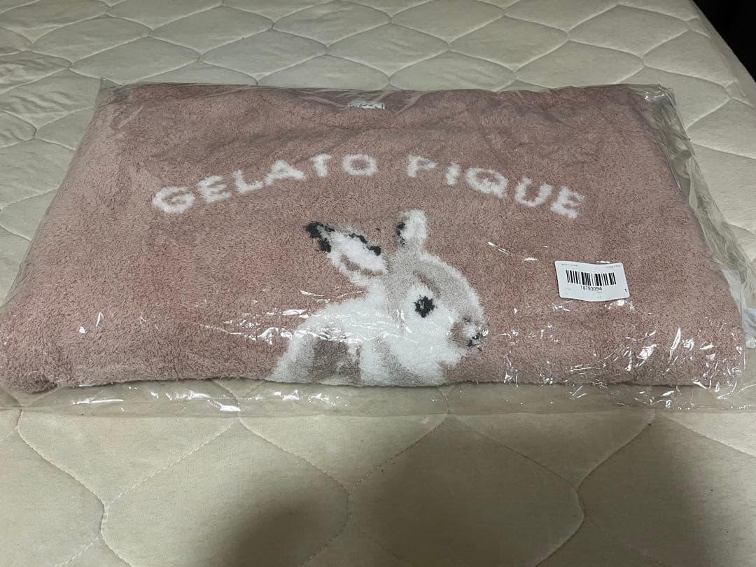 GELATO PIQUE ラビットジャガードワンピース　10周年