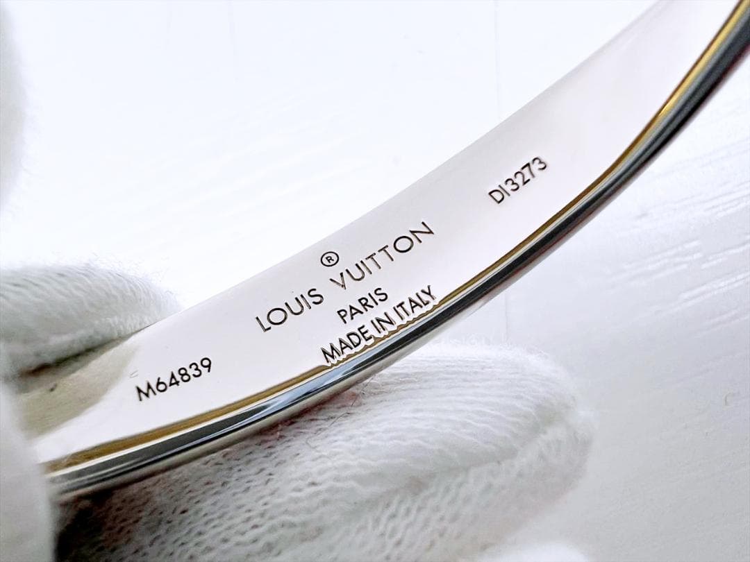 ほぼ未使用　ルイヴィトン　LV　ジョンクモノグラム　バングル　M　M64839