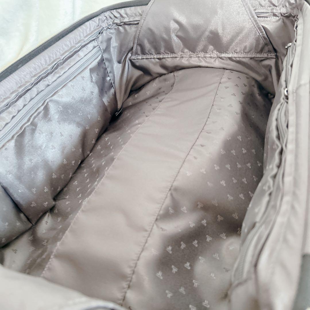 美品 TUMIトゥミ オールレザーキャリーバッグ 92000D4 日本未発売