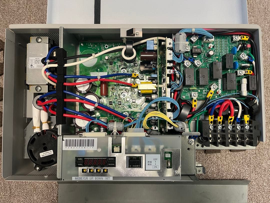 【Pupu】カナディアン・ソーラー　CSR40N1D パワコン