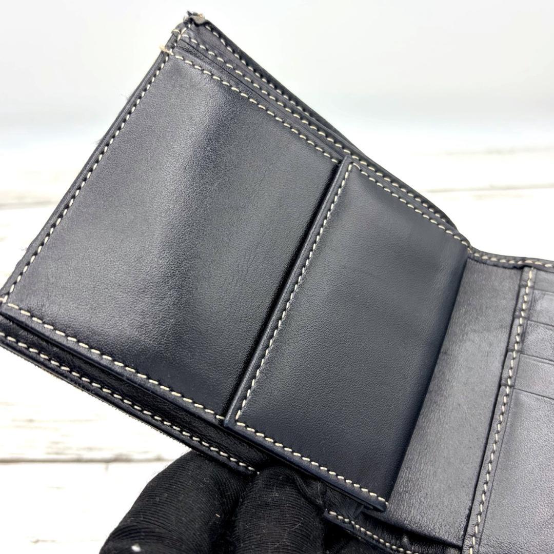 FENDI フェンディ 折財布 ズッカ柄 二つ折り財布