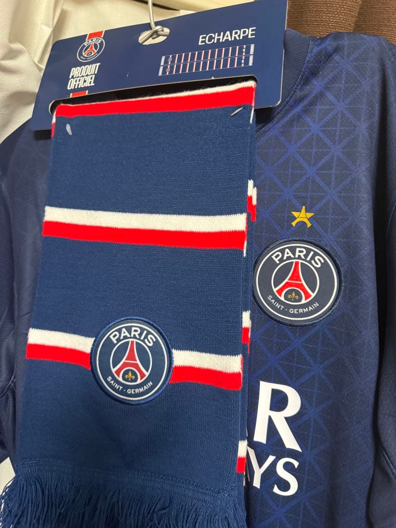 PSG 25/26 ホームキット　17番ヴィティーニャ&クラブマフラー