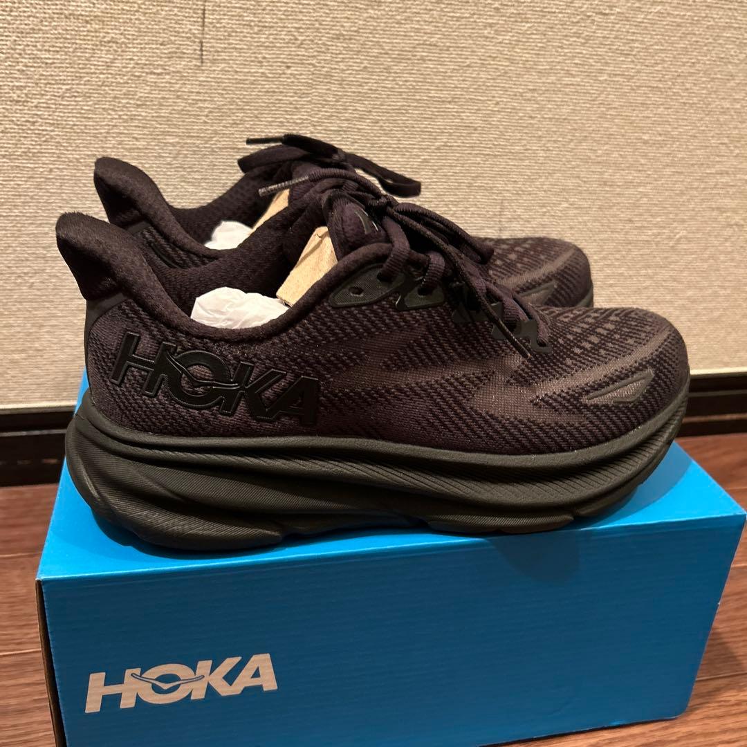 HOKA ランニングシューズ 新品未使用