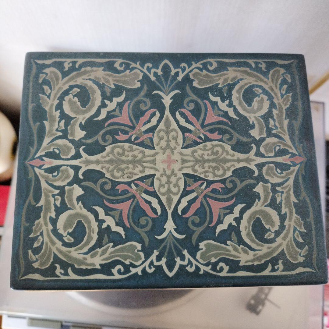 日本美術時計 Nマーク 手巻き ゼンマイ振り子式置時計 4面ガラス 【重厚感！】