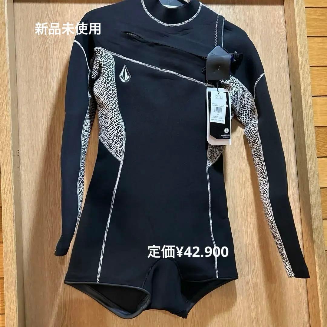 VOLCOMロンスプ2mm Chest Zip LS サイズ8