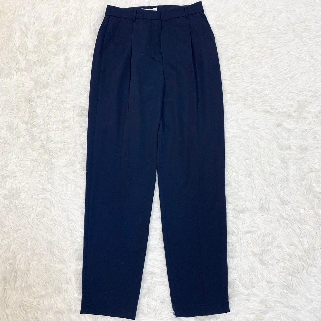 【美品】ナチュラルビューティーベーシック　セットアップ　パンツ　ネイビー　M