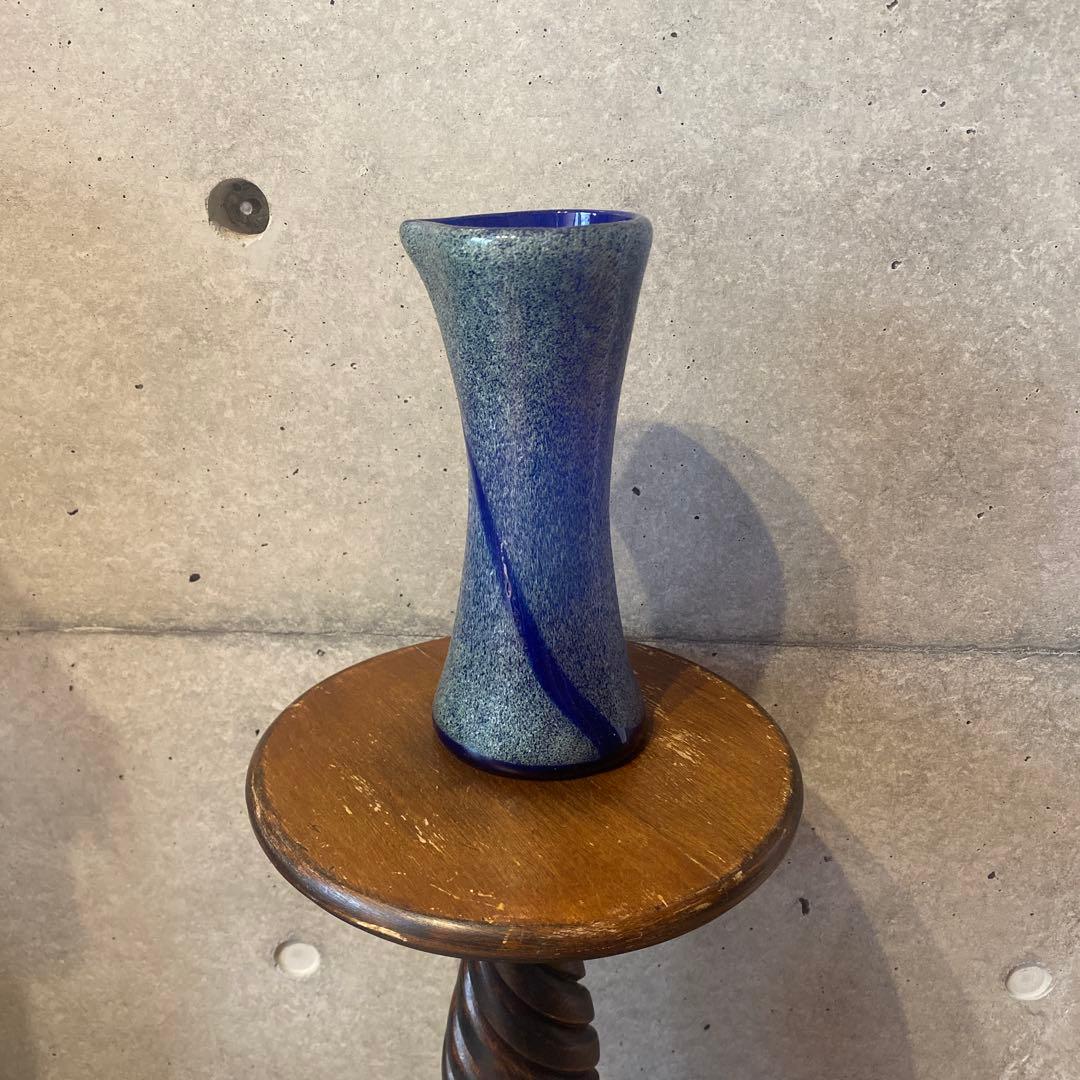 稲嶺盛吉さん　泡花瓶