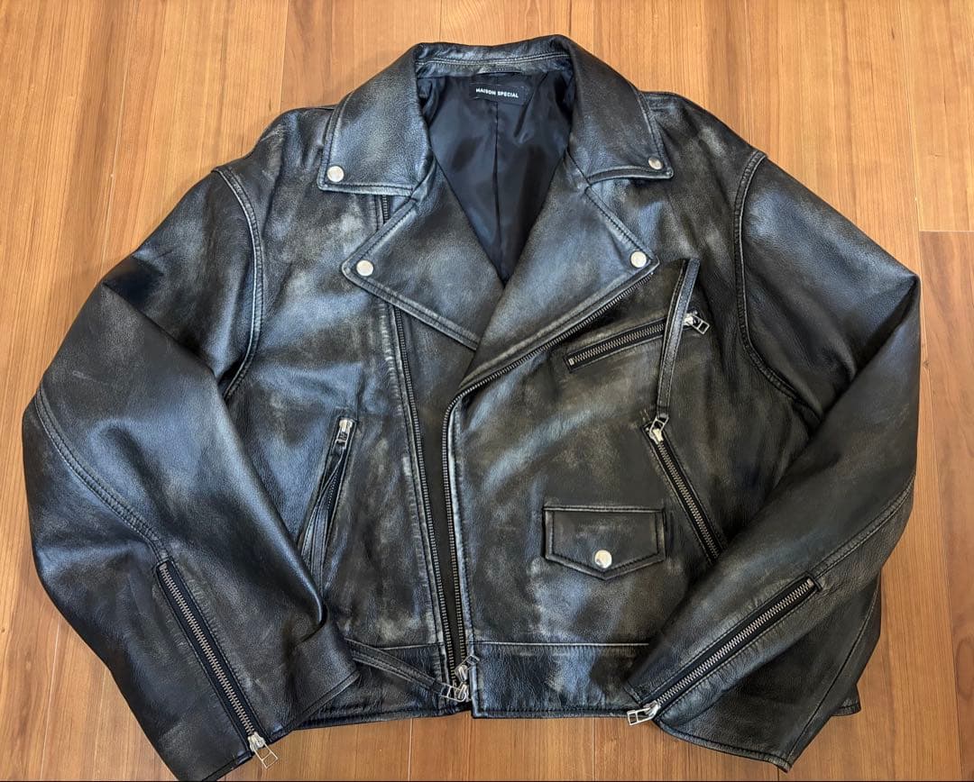 メゾンスペシャル　レザーライダースジャケット