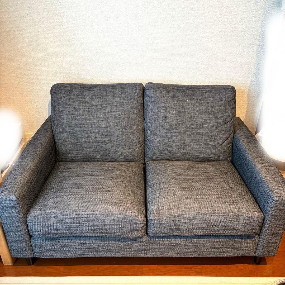ニトリ2人掛け布張りソファ